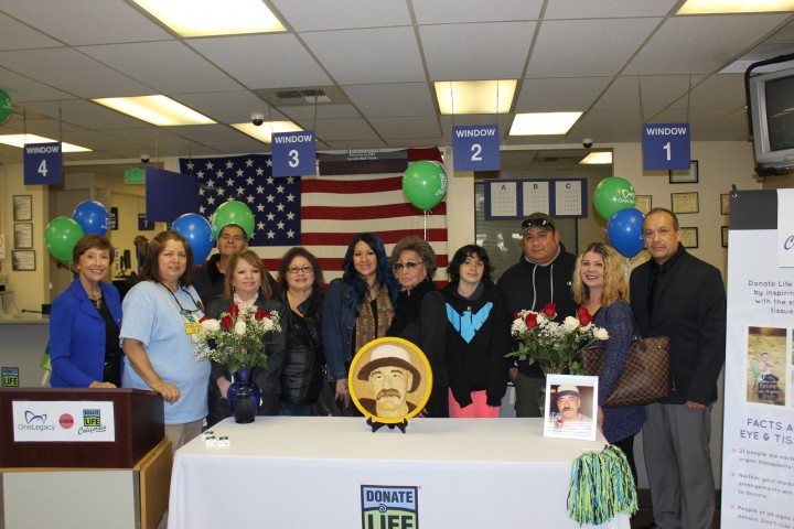 (left to right) Donate Life California CEO Charlene Zettel; Sandra Gutierrez; Michael Robles' family
